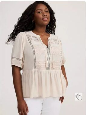 NWT torrid Cream Lace-Trim Boho Crinkle Gauze Peplum Blouse - Size 1